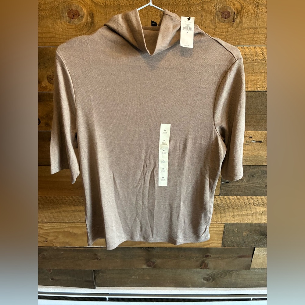 Banana Republic Beige Half-Sleeve Top